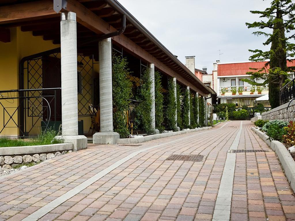 Gelindo Dei Magredi Hotel Vivaro Kültér fotó