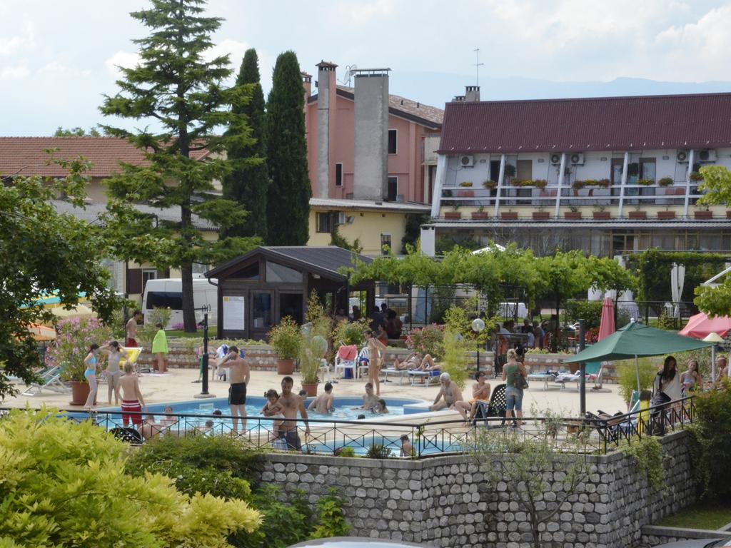 Gelindo Dei Magredi Hotel Vivaro Kültér fotó